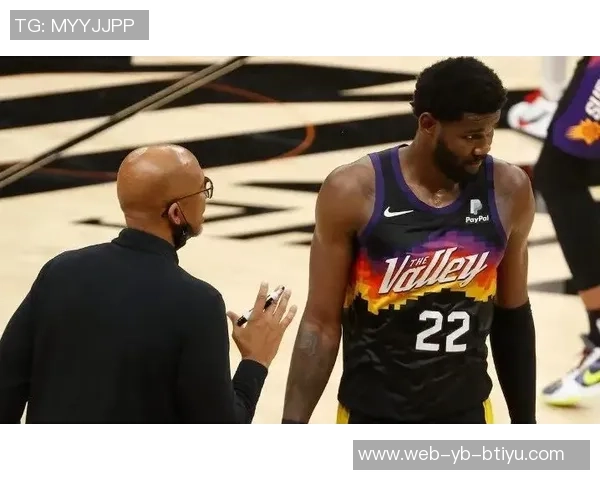 太阳队近期积极寻求引进控卫目标包括莫兰特三球和吹杨等明星球员